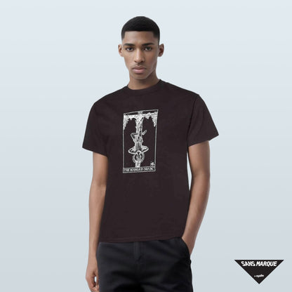 Model THE HANGED MAN Tarot Black T-Shirt